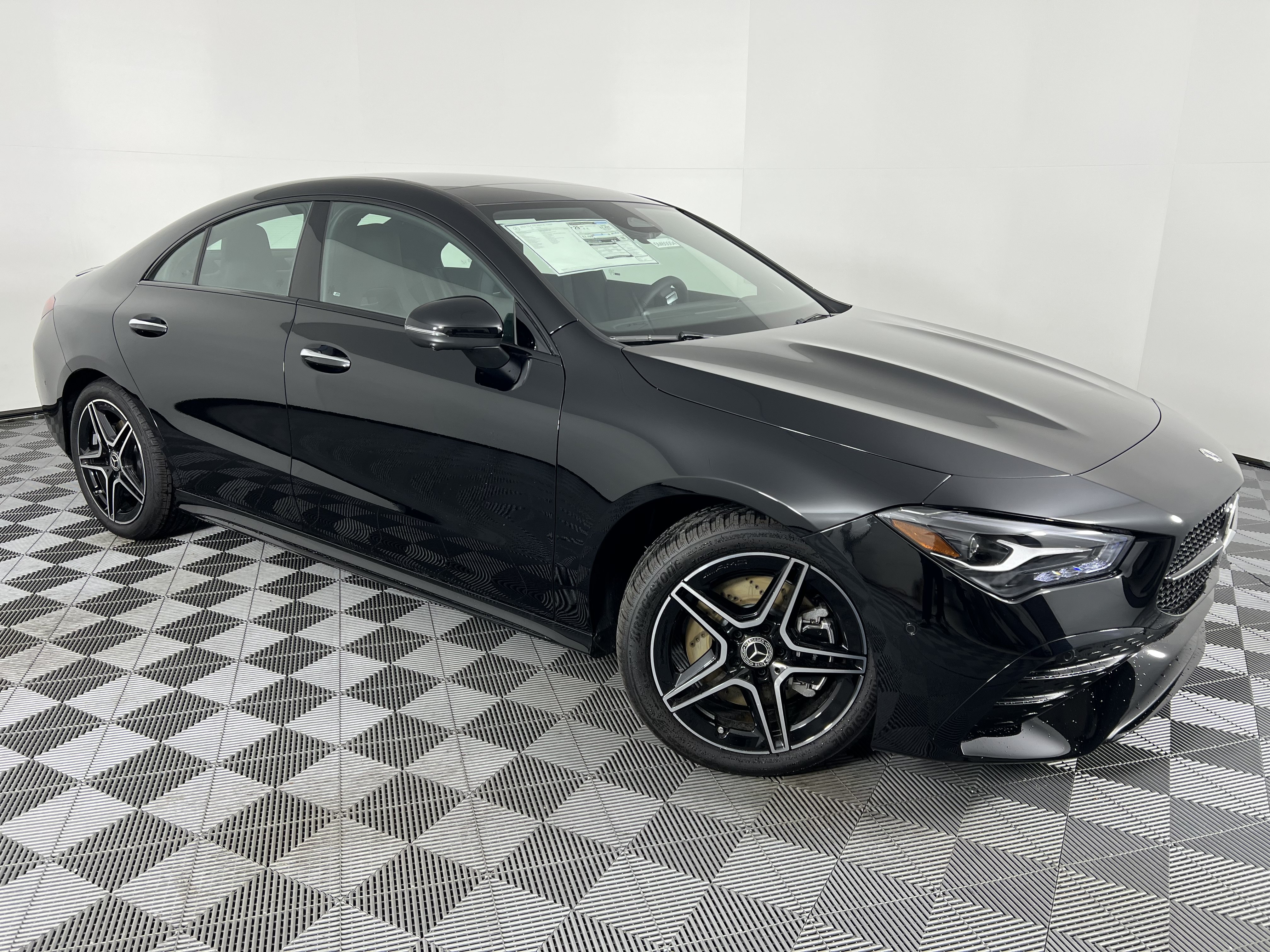New 2026 Mercedes-Benz CLA 250 4MATIC image 2