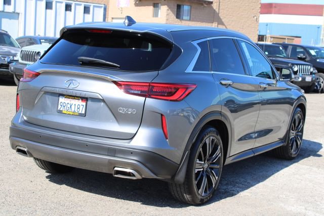 Used 2021 INFINITI QX50 Luxe w/ Appearance Package image 5