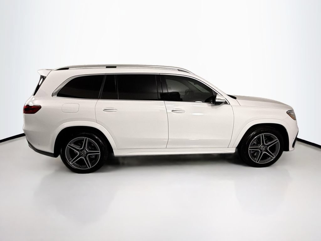 New 2026 Mercedes-Benz GLS 450 4MATIC image 4