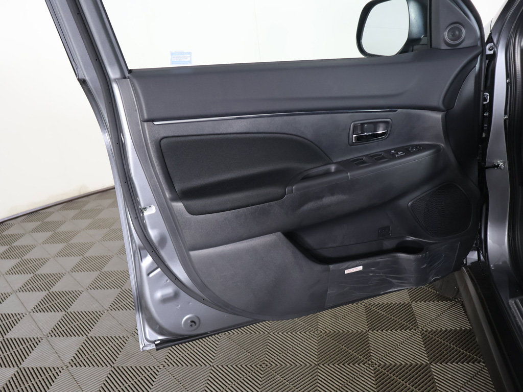 New 2027 Mitsubishi Outlander Sport ES AWD/4WD image 19
