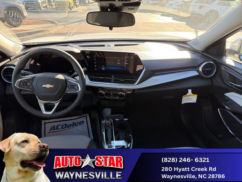 New 2025 Chevrolet Trax LT w/ LT Convenience Package image 14