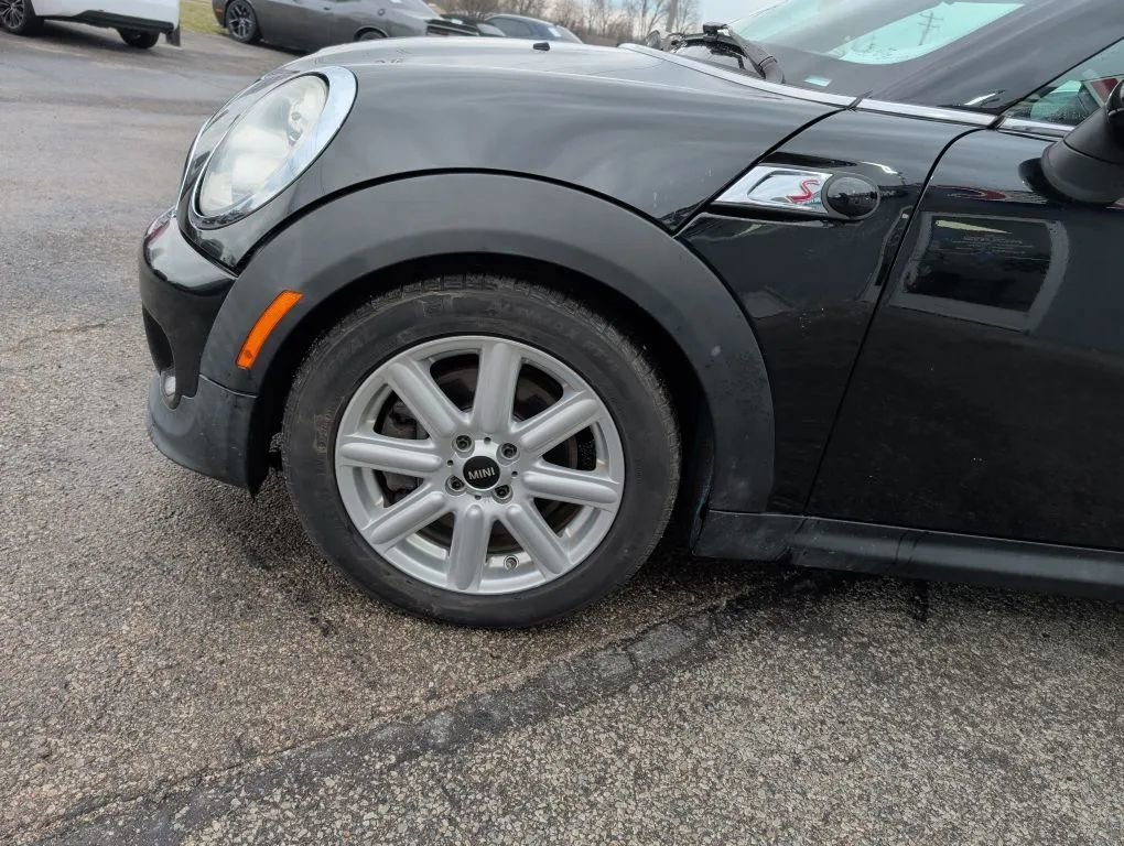 Used 2015 MINI Cooper Roadster S image 10