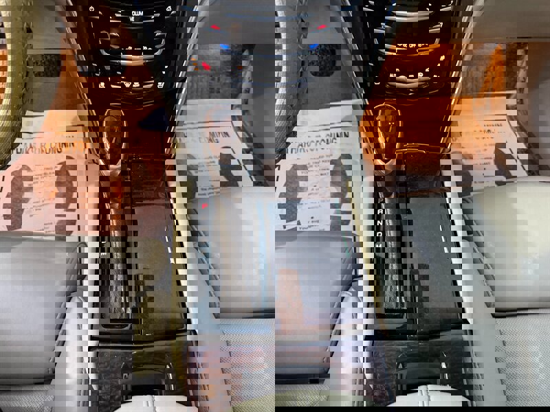 Used 2013 Cadillac XTS Premium image 21