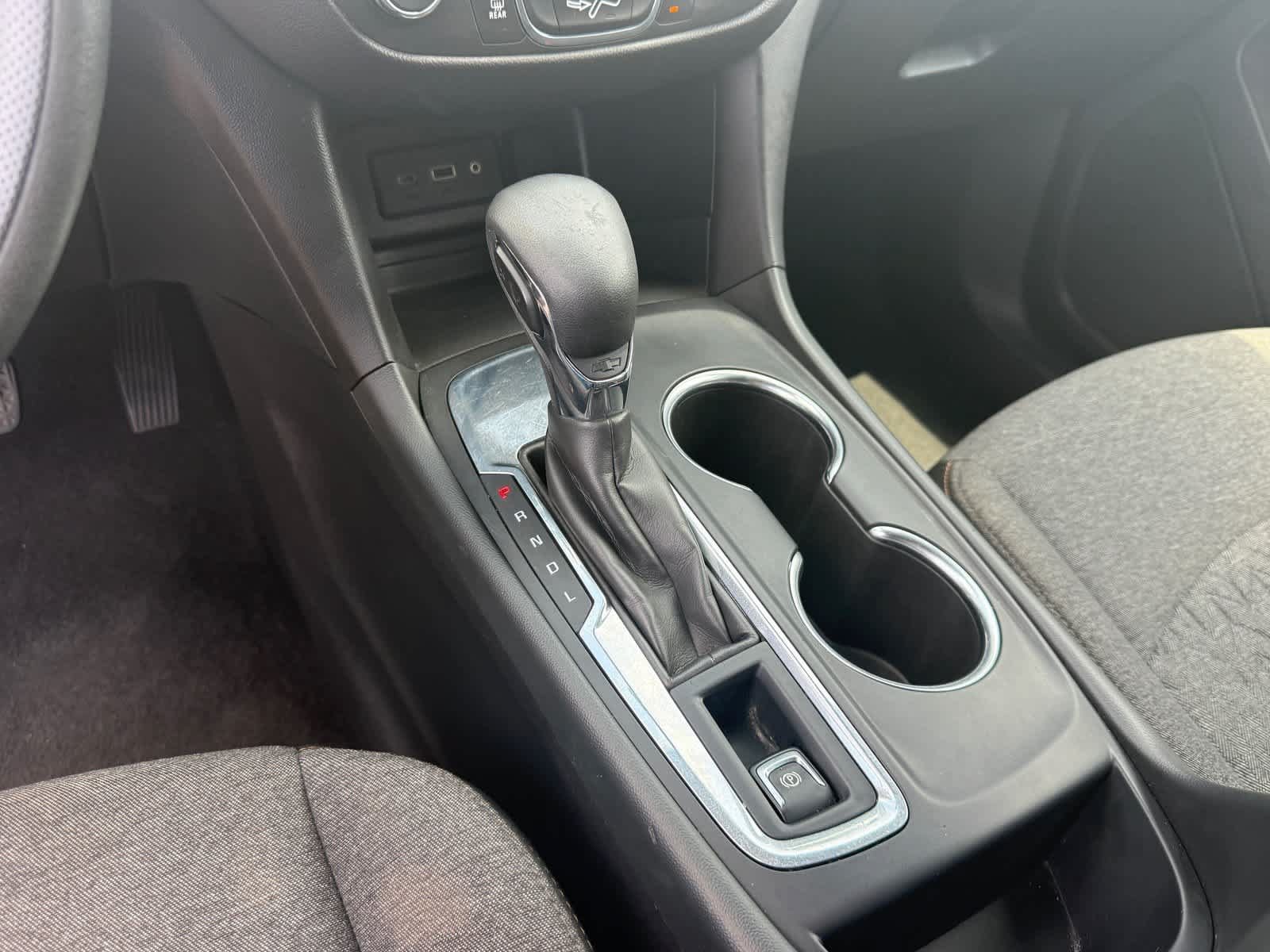 Used 2023 Chevrolet Equinox LT FWD image 24