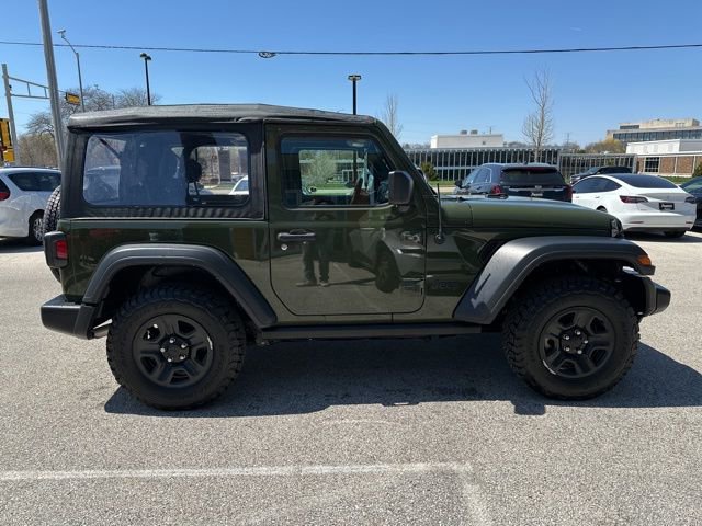 Used 2021 Jeep Wrangler Sport AWD/4WD image 6