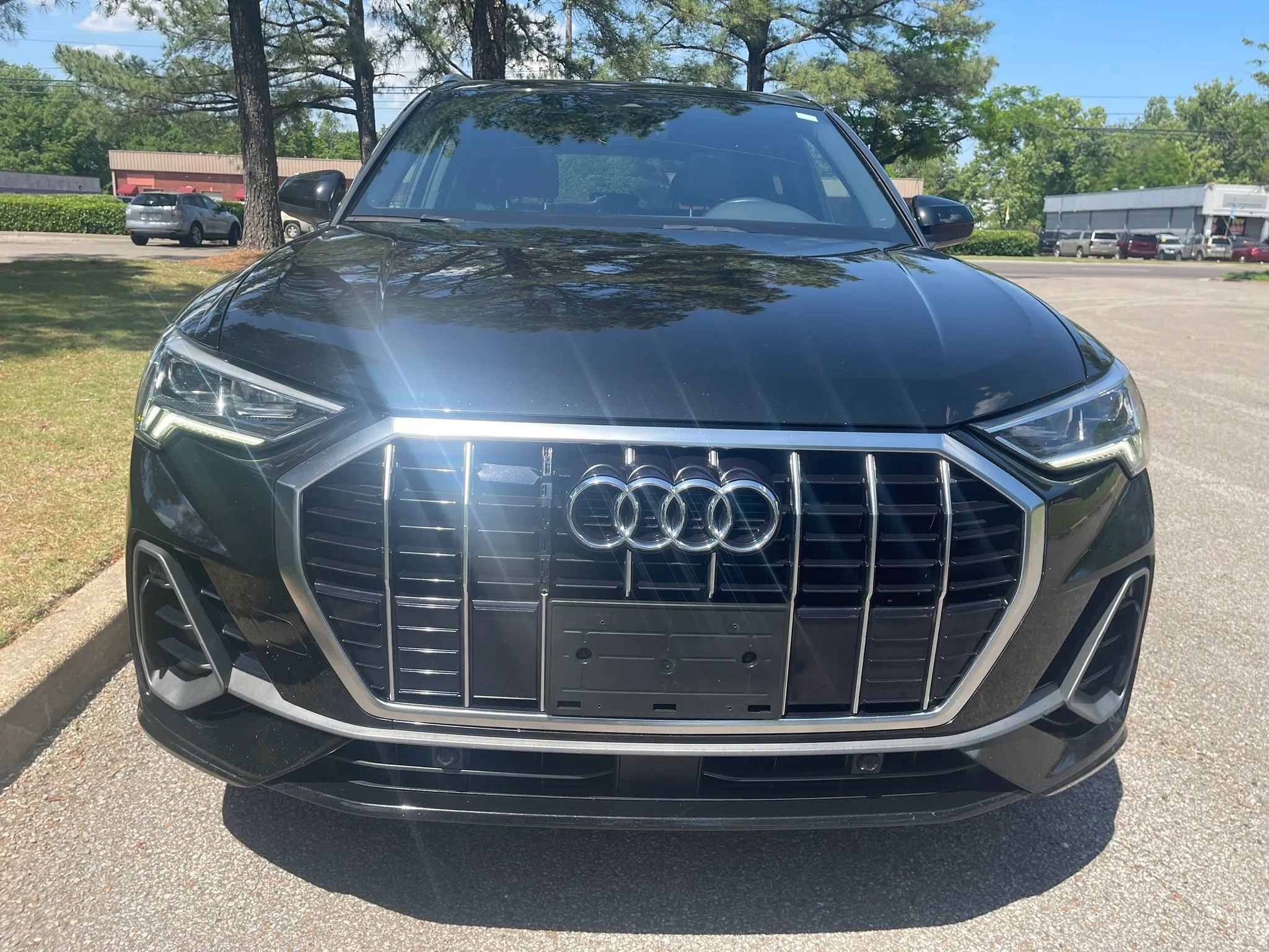 Used 2021 Audi Q3 2.0T Premium Plus w/ Premium Plus Package AWD/4WD image 8