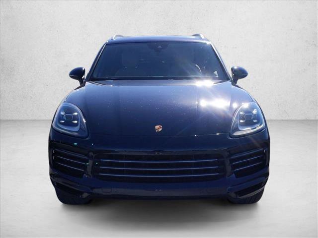 Used 2021 Porsche Cayenne AWD/4WD image 2