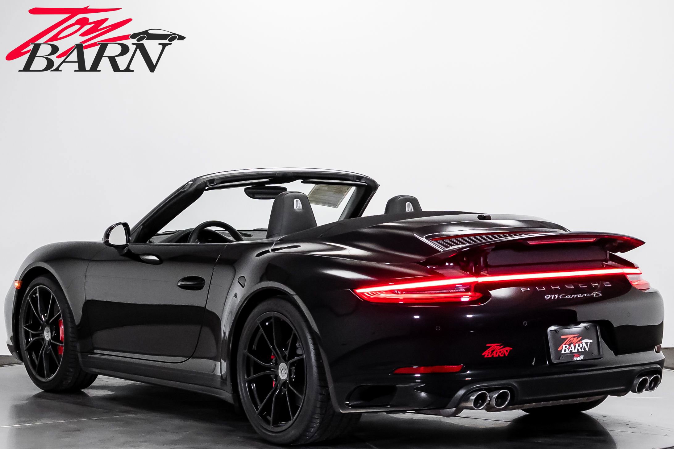 Used 2017 Porsche 911 Carrera 4S AWD/4WD image 3
