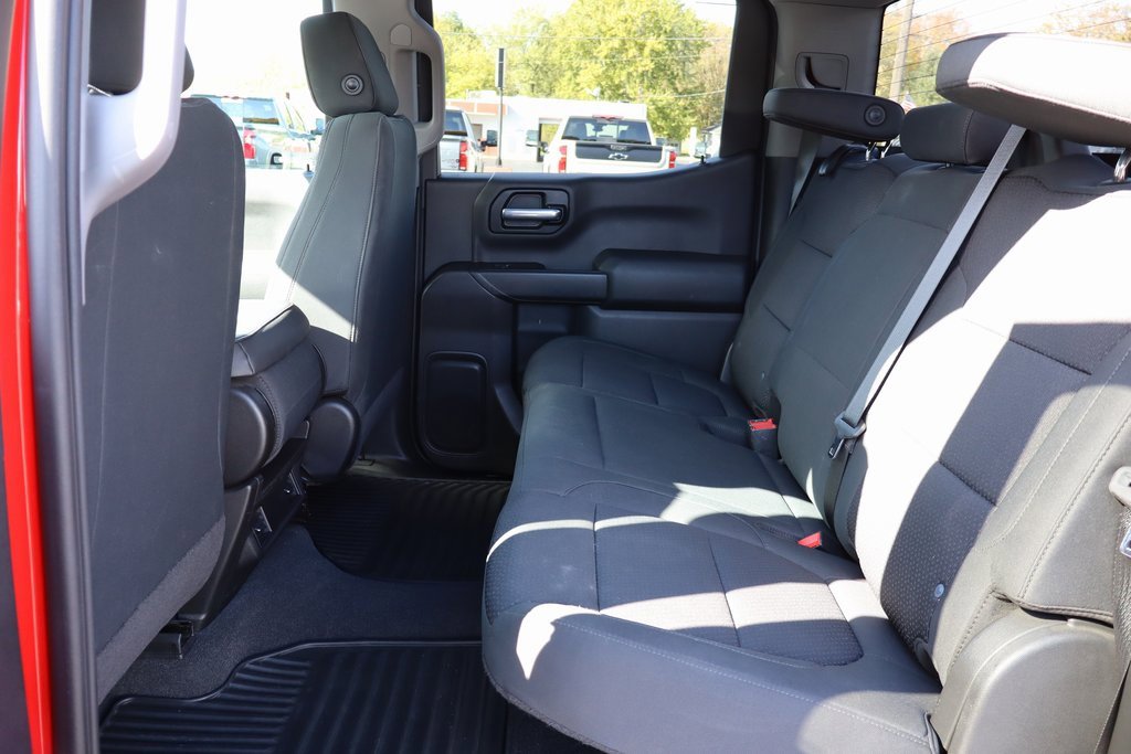 Used 2020 Chevrolet Silverado 1500 Custom w/ Custom Value Package image 17