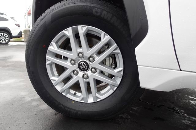 Certified 2023 Toyota Tundra SR5 w/ SR5 Convenience Package RWD image 14