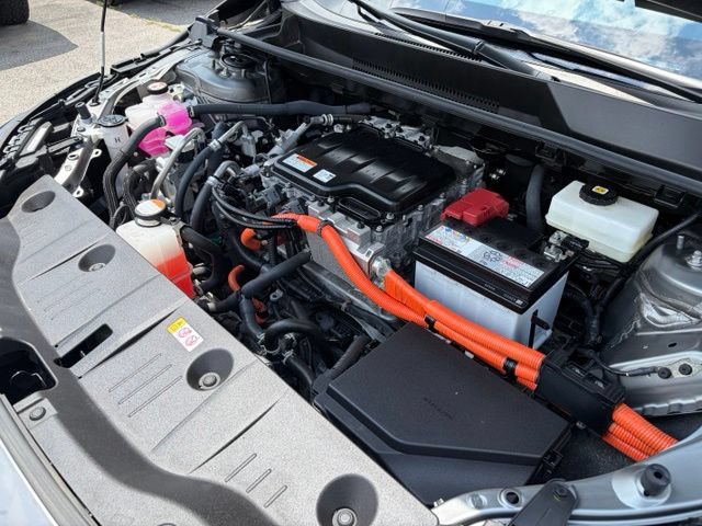 Used 2023 Subaru Solterra AWD image 12