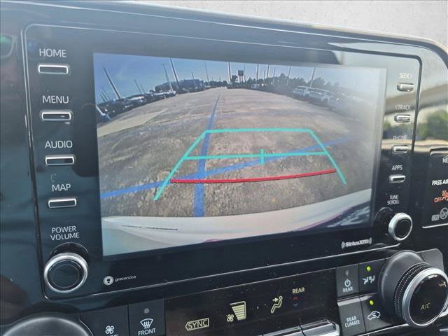Used 2021 Toyota Highlander L FWD image 14