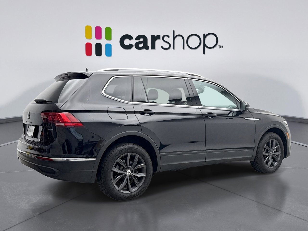 Used 2022 Volkswagen Tiguan SE AWD/4WD image 5