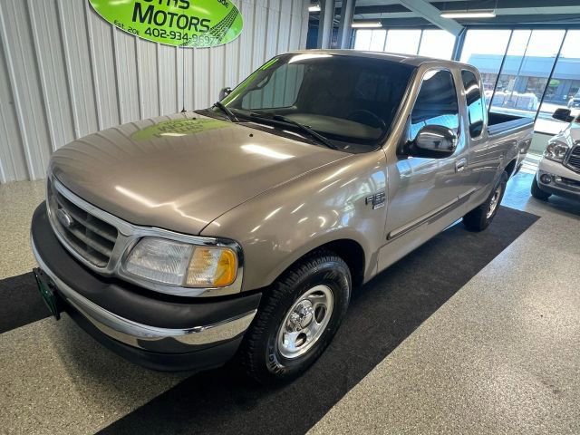 Used 2001 Ford F150 2WD SuperCab image 1