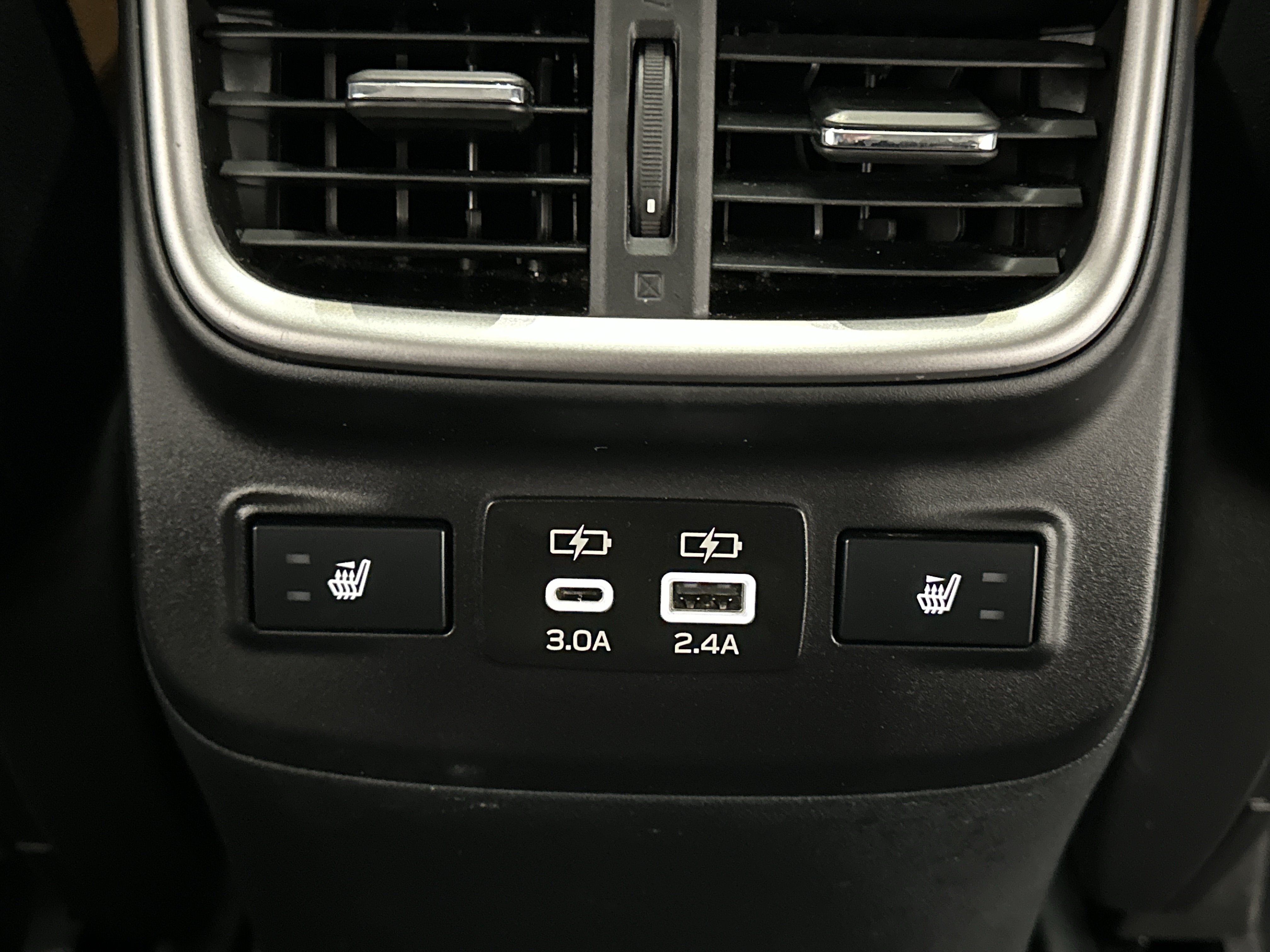 Used 2024 Subaru Outback Touring AWD/4WD image 24
