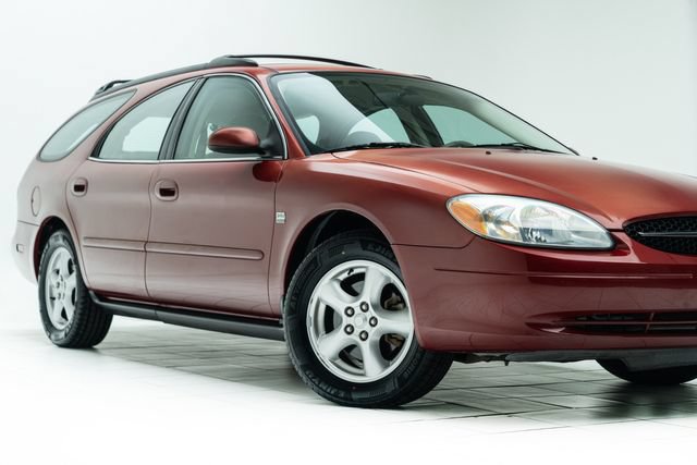 Used 2003 Ford Taurus SE FWD image 3