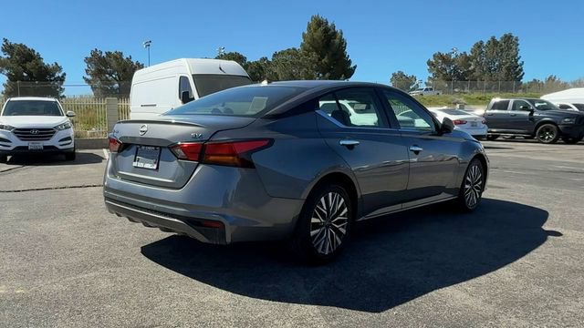 Used 2023 Nissan Altima 2.5 SV image 8