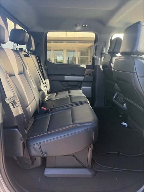 New 2026 Ford F350 Lariat w/ Black Appearance Package AWD/4WD image 22