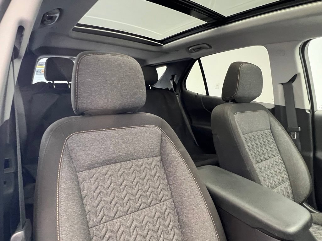 Used 2024 Chevrolet Equinox LT FWD image 7