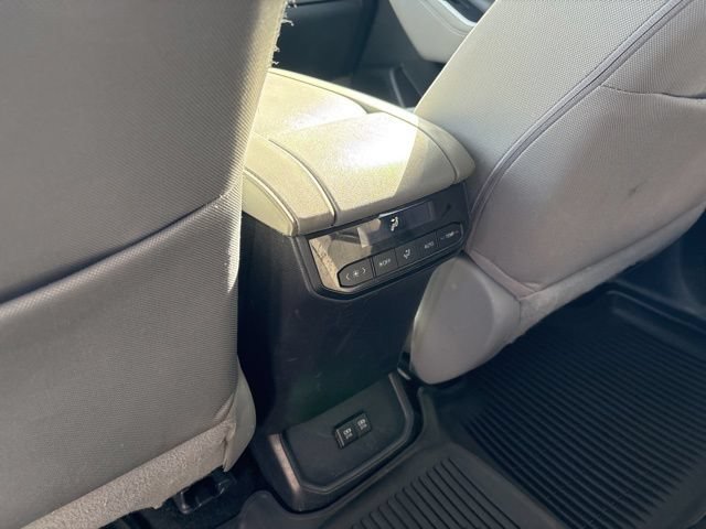 Used 2020 Toyota Highlander LE AWD/4WD image 20
