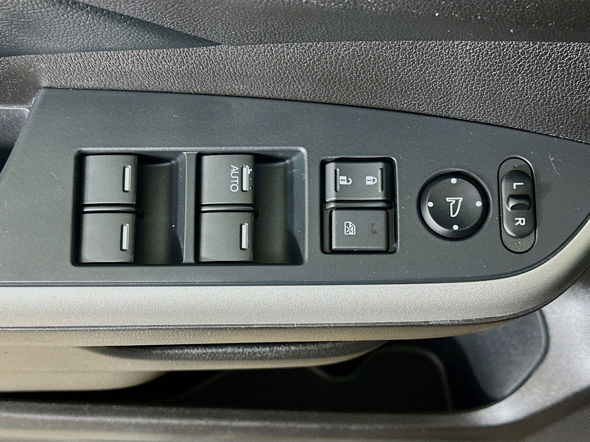 Used 2013 Honda CR-V EX-L image 15