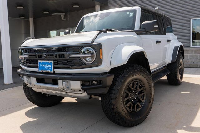 New 2026 Ford Bronco Raptor AWD/4WD image 1