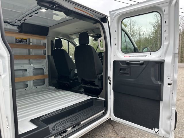 Used 2023 Ford Transit 250 Low Roof AWD w/ Exterior Upgrade Package image 13