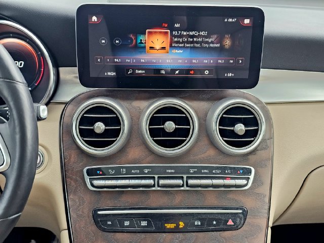 Certified 2021 Mercedes-Benz GLC 300 4MATIC image 37