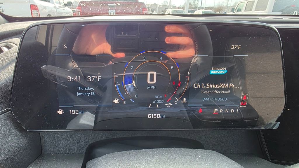 Used 2025 Chevrolet Traverse LT image 19