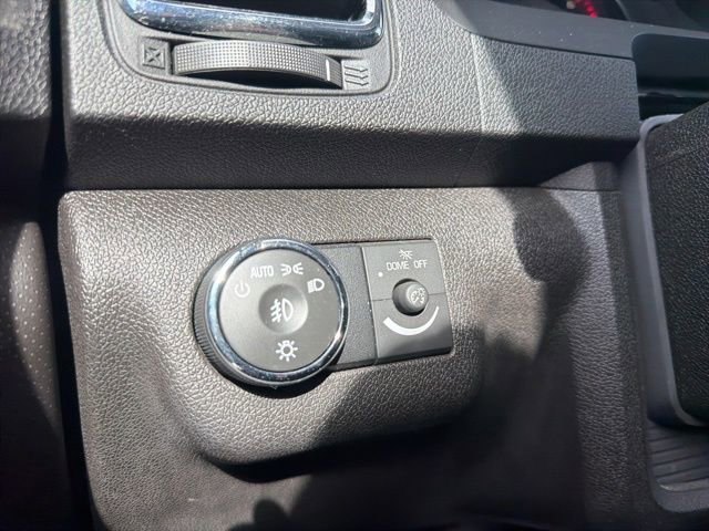 Used 2011 GMC Acadia Denali image 36