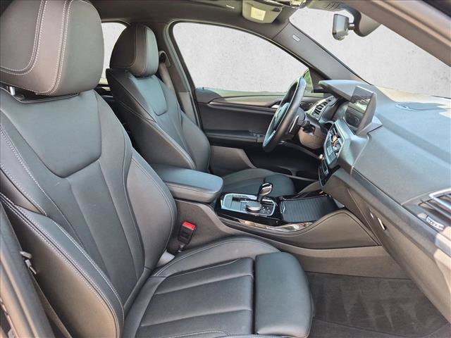 Certified 2024 BMW X4 xDrive30i w/ Premium Package AWD/4WD image 22
