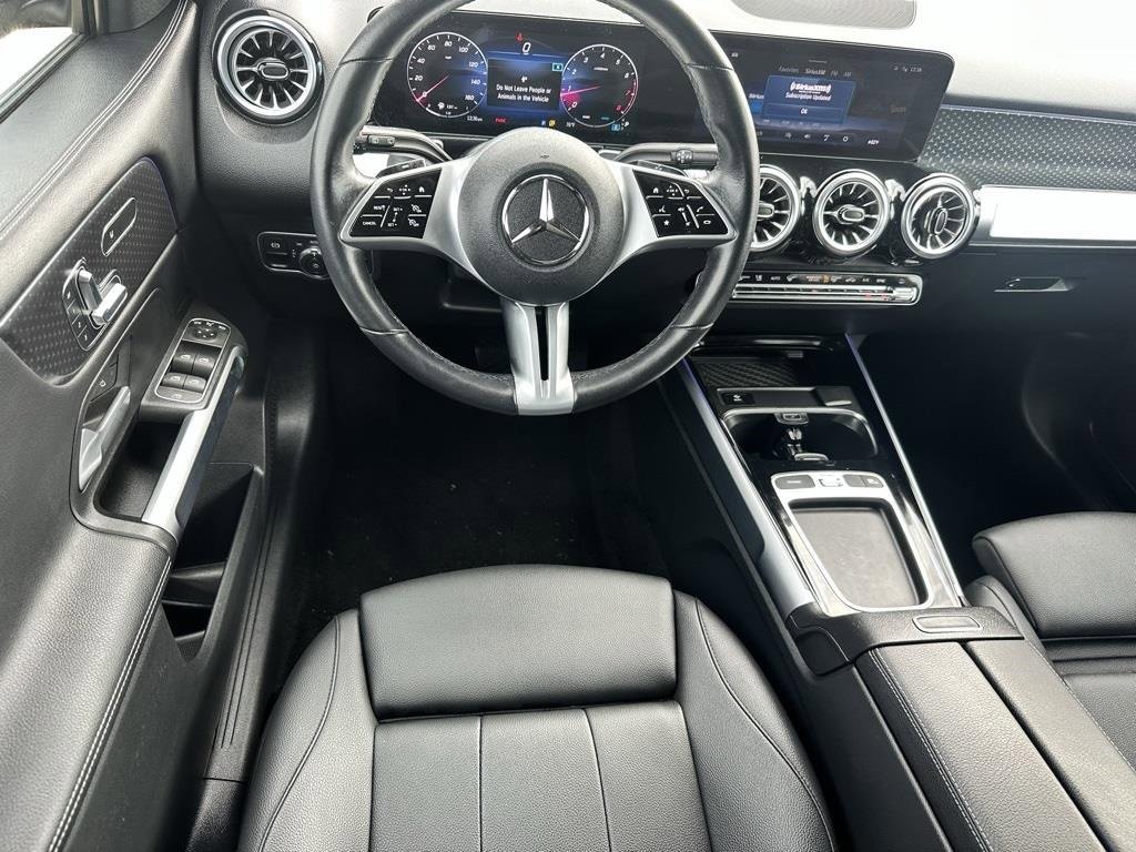 Used 2024 Mercedes-Benz GLB 250 image 8