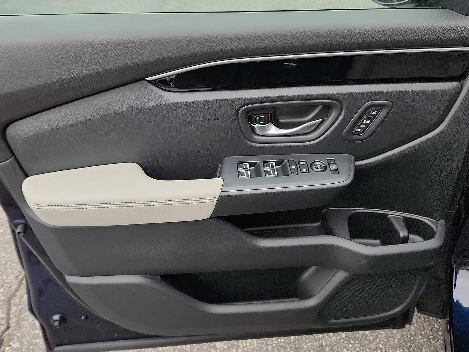 Used 2026 Honda Passport RTL image 12