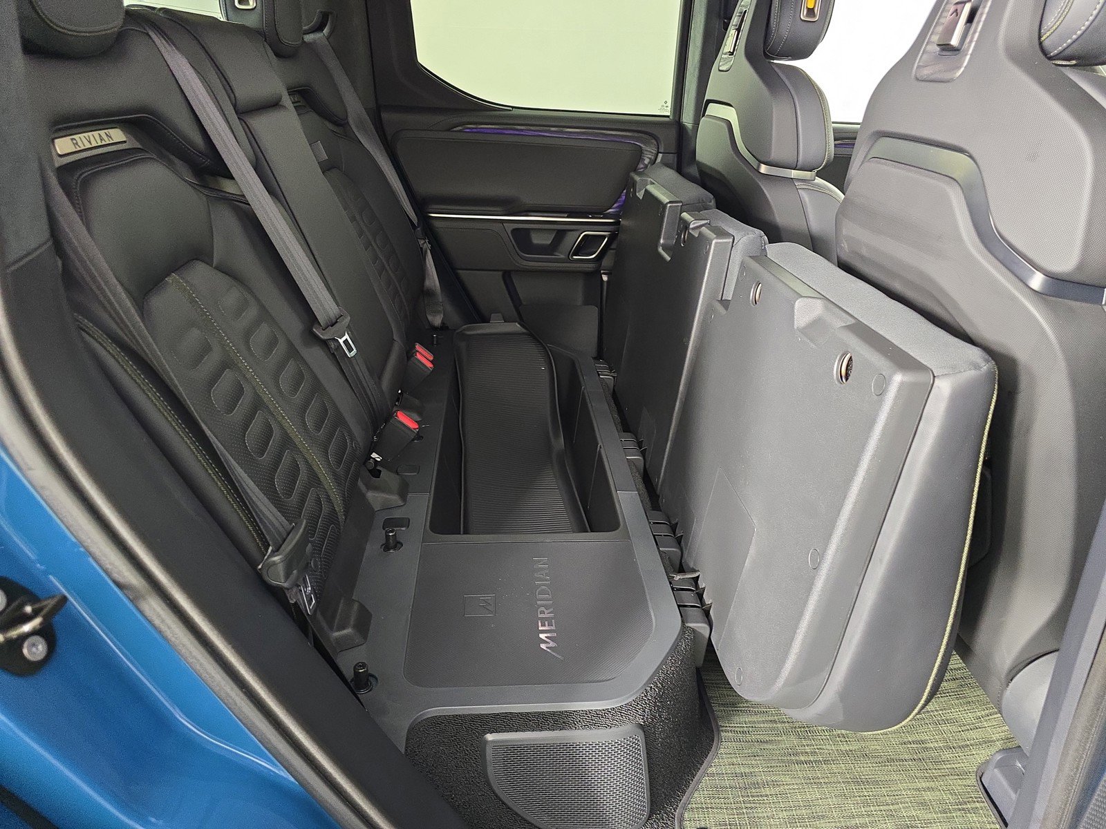 Used 2022 Rivian R1T Adventure image 33