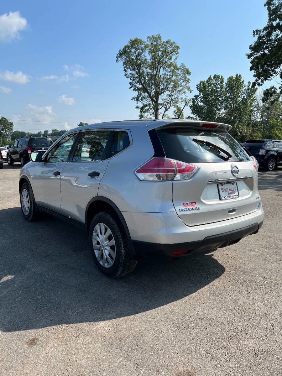 Used 2016 Nissan Rogue S image 7