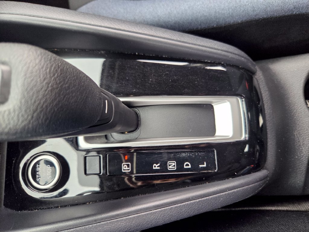 Used 2024 Nissan Versa SV w/ Trunk Package FWD image 39