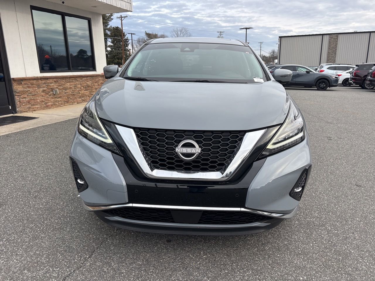Used 2024 Nissan Murano SL image 10