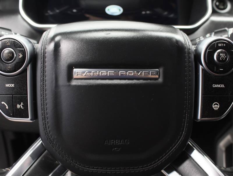 Used 2015 Land Rover Range Rover HSE AWD/4WD image 12