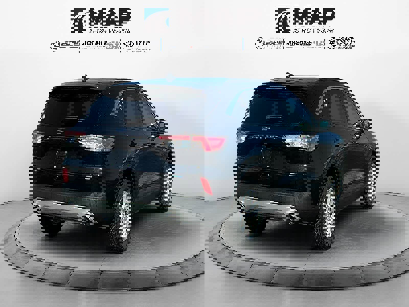 Used 2020 Ford Escape SE image 5