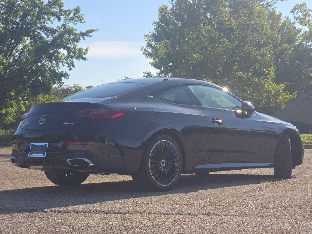 New 2027 Mercedes-Benz CLE 300 4MATIC Coupe image 15