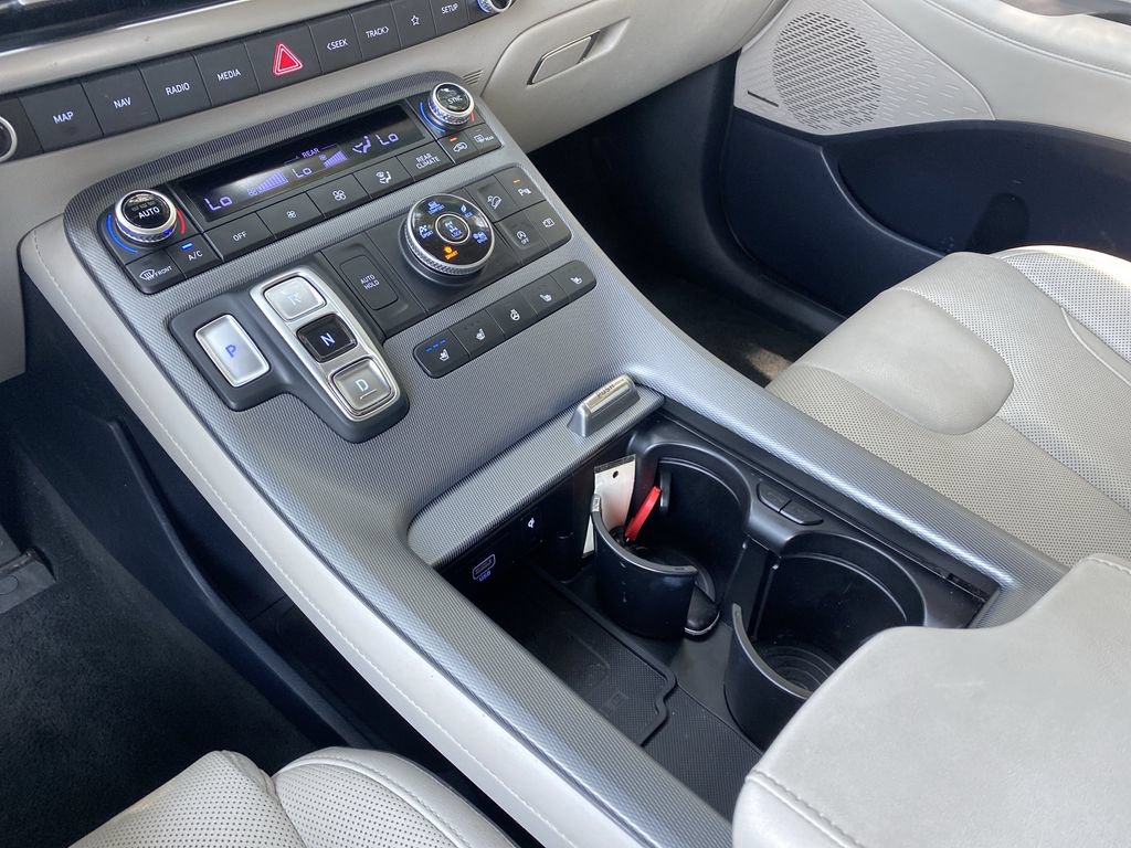 Certified 2024 Hyundai Palisade Limited AWD/4WD image 26