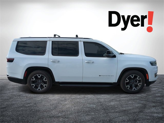 Used 2023 Jeep Wagoneer Series III w/ Preferred Equipment Group image 2