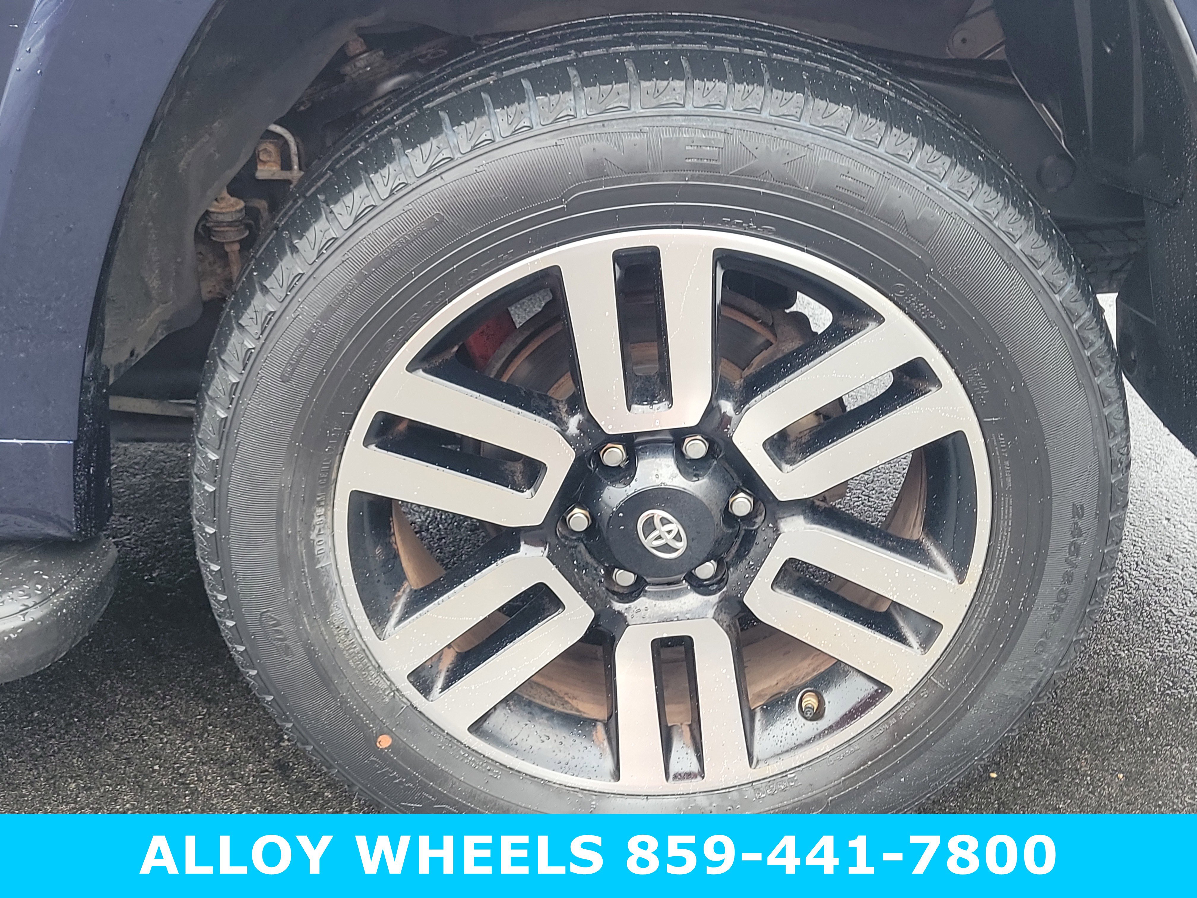 Used 2016 Toyota 4Runner Limited image 8