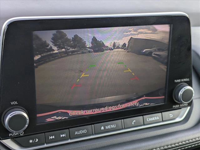 Used 2023 Nissan Rogue S image 14