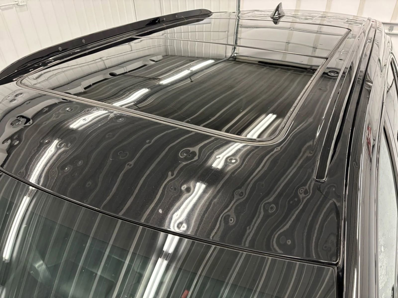 Used 2023 Cadillac XT4 Sport w/ Sun And Sound Package image 31