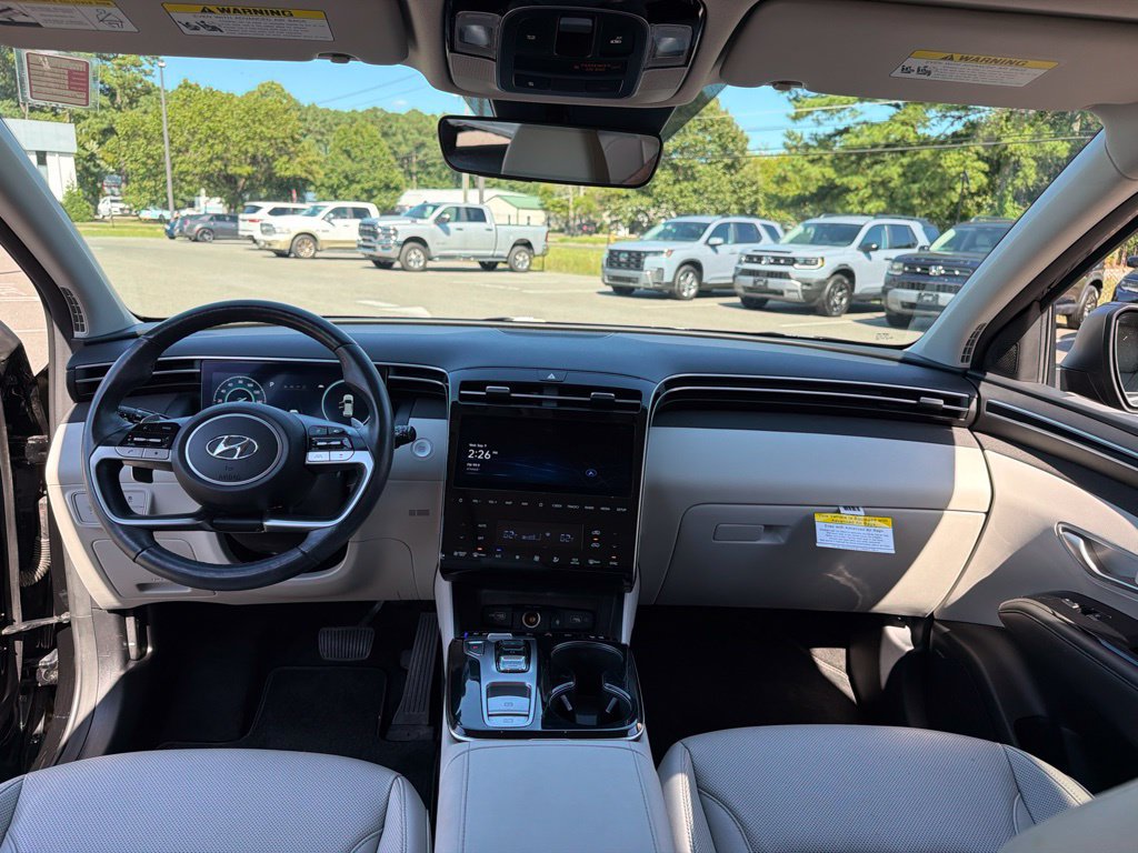 Certified 2022 Hyundai Tucson Limited AWD/4WD image 13
