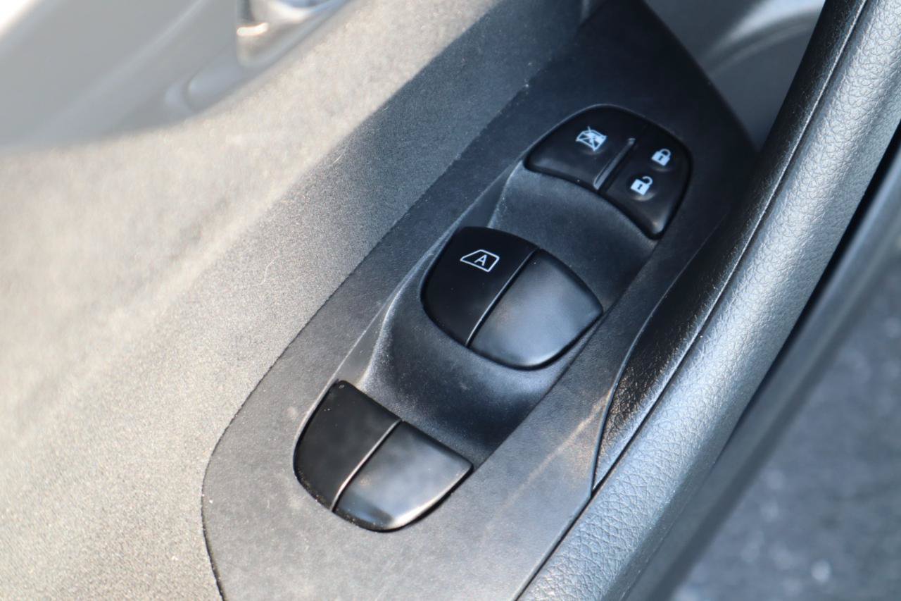 Used 2014 Nissan Altima 2.5 S w/ Display Audio Package FWD image 49