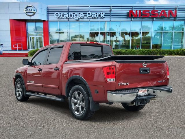 Used 2015 Nissan Titan SV w/ SV Value Truck Package RWD image 3