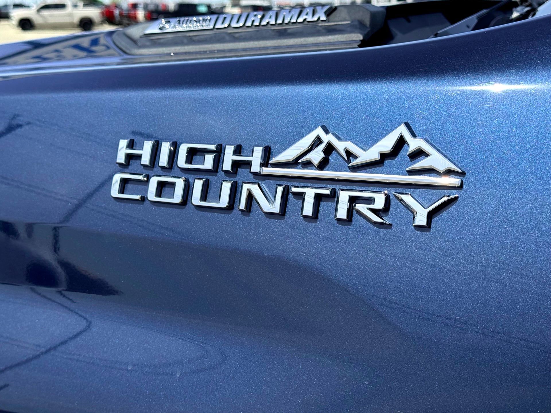 Used 2022 Chevrolet Silverado 3500 High Country w/ Technology Package image 11