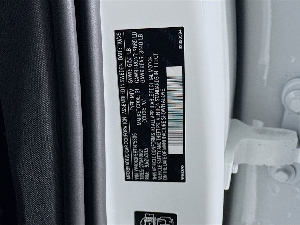 New 2026 Volvo XC90 B6 Plus w/ Protection Package Premier image 34